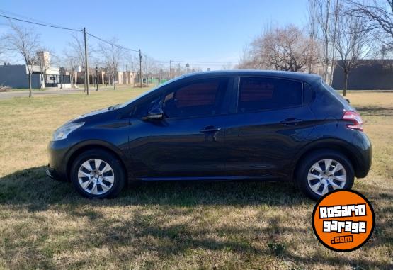 Autos - Peugeot Active 1.5 2014 Nafta 87000Km - En Venta