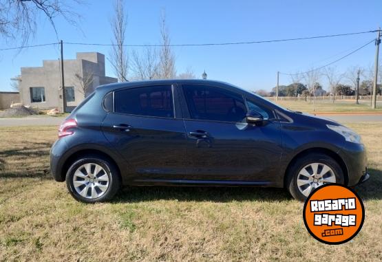 Autos - Peugeot Active 1.5 2014 Nafta 87000Km - En Venta