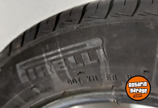 Accesorios para Autos - LIQUIDO CUBIERTAS PIRELLI P400 EVO NUEVAS 175 65 R14 - En Venta