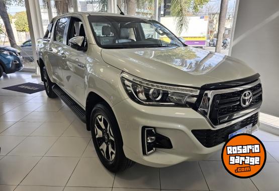 Camionetas - Toyota Hilux Srx 4x4 at 2020 Diesel 100000Km - En Venta