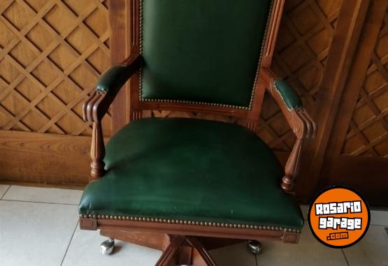 Hogar - SILLON DE CUERO NATURAL Y CEDRO ESTILO INGLES - En Venta