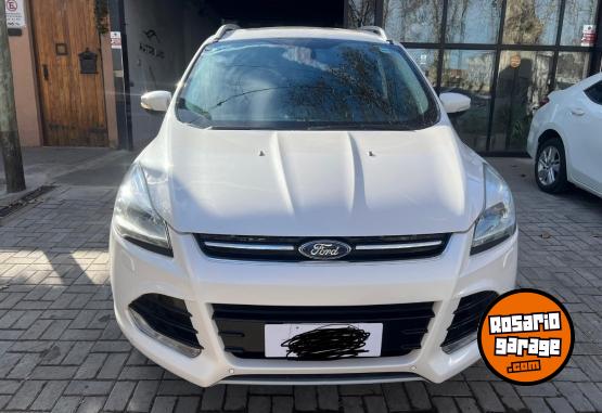 Camionetas - Ford Kuga Titanium 2014 Nafta 150000Km - En Venta