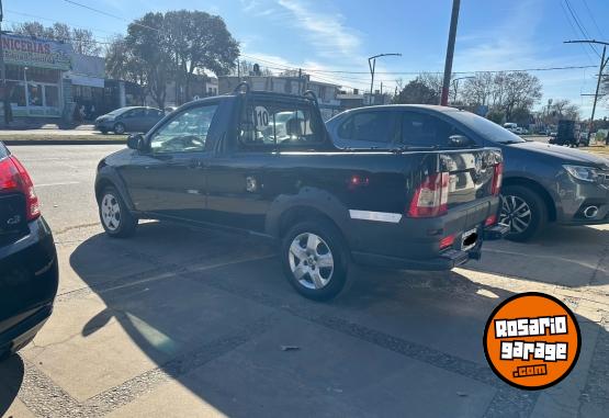 Utilitarios - Fiat Strada Working 1.4 2013 GNC 130000Km - En Venta