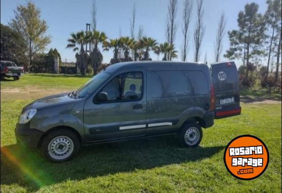 Utilitarios - Renault Kangoo 2018 Nafta 95000Km - En Venta