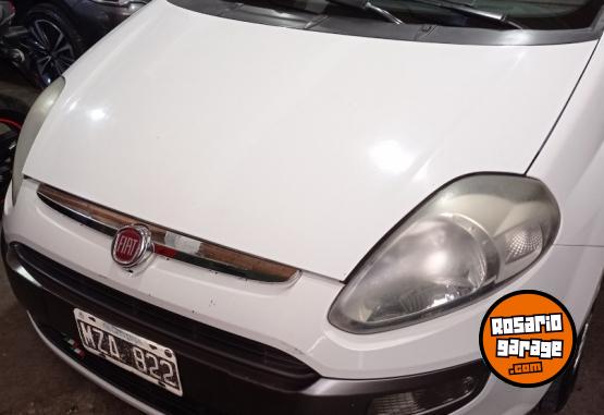 Autos - Fiat Punto Essence 1.6 gnc 2013 GNC 105000Km - En Venta