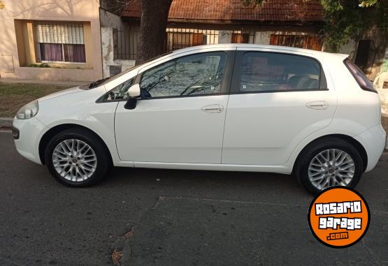 Autos - Fiat Punto Essence 1.6 gnc 2013 GNC 105000Km - En Venta