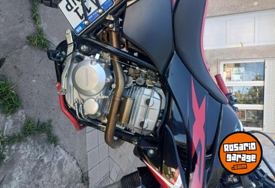 Motos - Honda Tornado 2020 Nafta 12500Km - En Venta