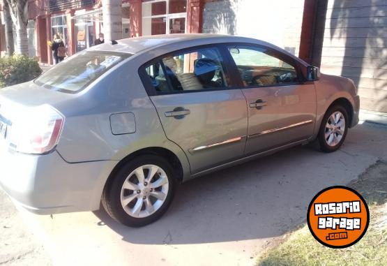 Autos - Nissan SENTRA 2010 Nafta 120000Km - En Venta