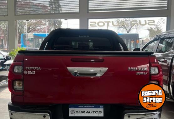 Camionetas - Toyota Toyota Hilux SRV 4X4 2022 Diesel 44000Km - En Venta