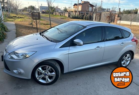 Autos - Ford Focus SE Plus 2015 Nafta 130000Km - En Venta