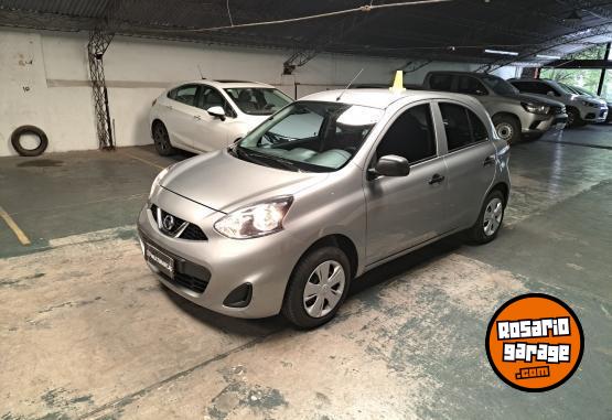 Autos - Nissan March 2019 Nafta 75000Km - En Venta