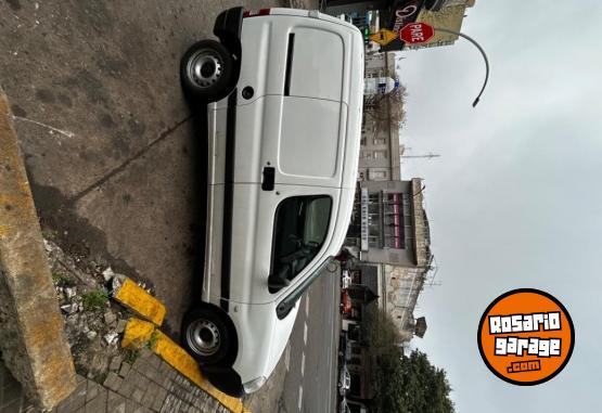 Utilitarios - Citroen Berlingo 2014 GNC 108000Km - En Venta