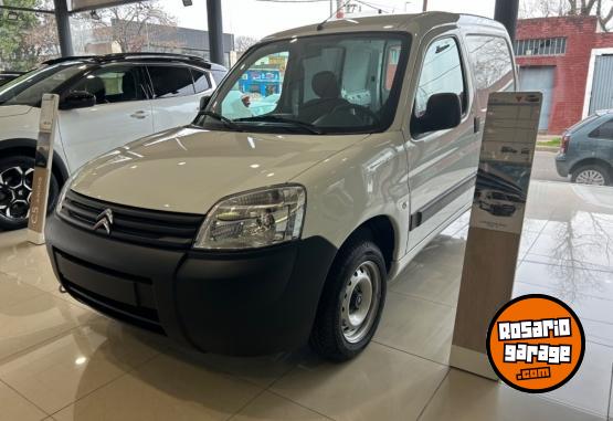 Utilitarios - Citroen Berlingo furgon 2024 Diesel 0Km - En Venta