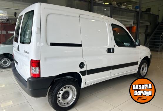 Utilitarios - Citroen Berlingo furgon 2024 Diesel 0Km - En Venta