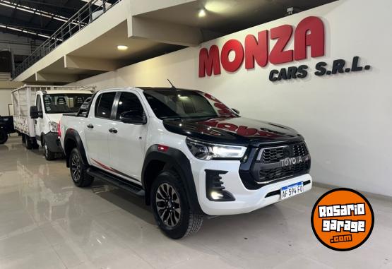 Camionetas - Toyota Hilux 2022 Diesel 18000Km - En Venta