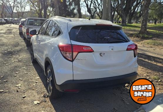 Autos - Honda HRV 2018 Nafta 70000Km - En Venta