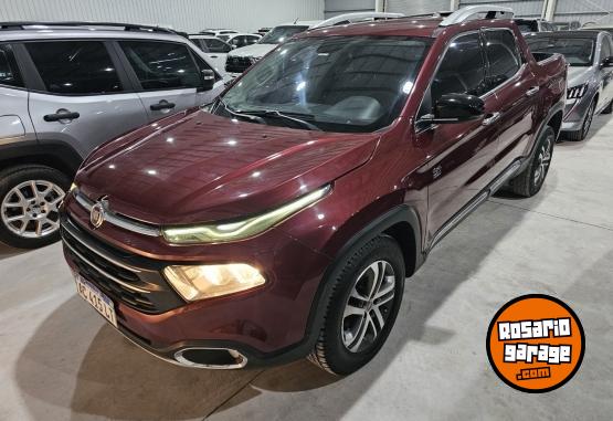 Camionetas - Fiat Toro Volcano 4x4 At9 2018 Diesel 150000Km - En Venta