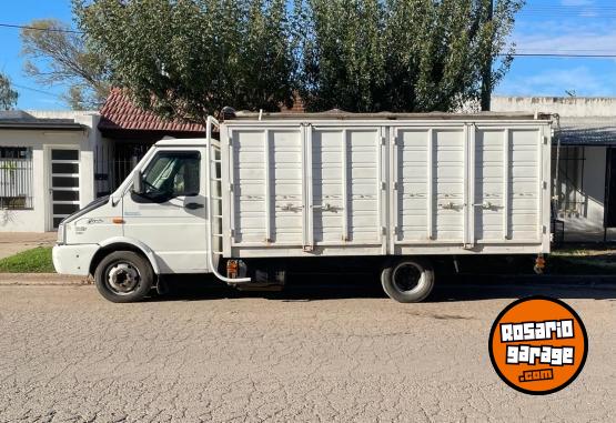 Camiones y Gras - CHASIS IVECO DAILY 3510 - MODELO 2006 - En Venta