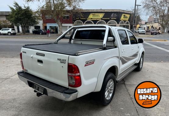 Camionetas - Toyota Hilux Srv 2012 Diesel 198500Km - En Venta