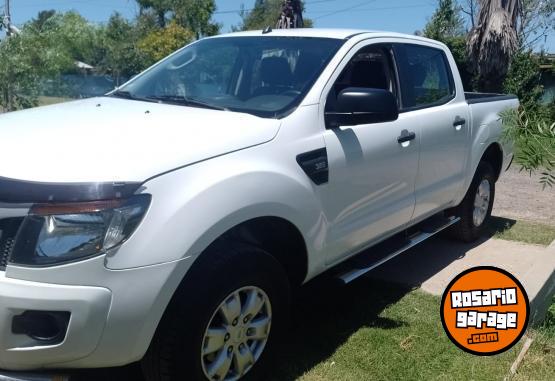 Camionetas - Ford Ranger xls 4x4 3.2 diesel 2013 Diesel 81000Km - En Venta