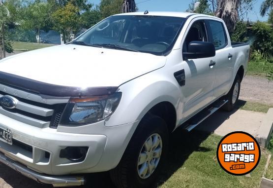 Camionetas - Ford Ranger xls 4x4 3.2 diesel 2013 Diesel 81000Km - En Venta