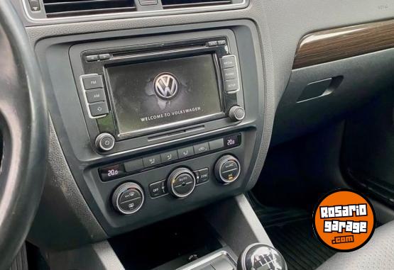 Autos - Volkswagen VENTO LUXURY 2015 Nafta 120000Km - En Venta