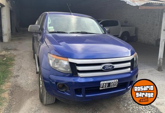 Camionetas - Ford Ranger DC 4X2 XLS AT3 2L 2015 Diesel 130000Km - En Venta