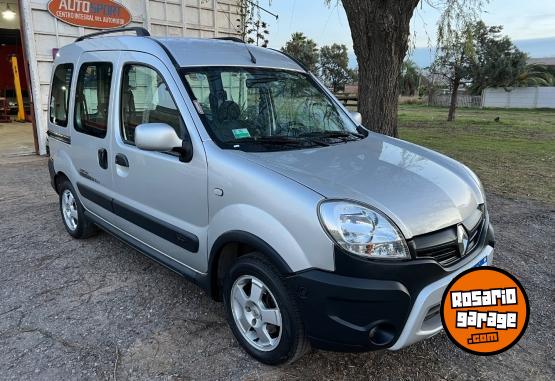 Utilitarios - Renault Kangoo 2018 Nafta 79000Km - En Venta