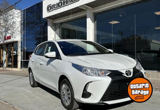 Autos - Toyota YARIS 5 PTAS 1.5 6M/T XS 2024 Nafta 0Km - En Venta