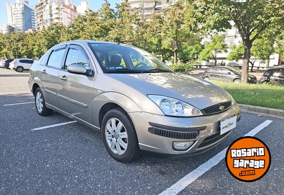 Autos - Ford FOCUS GUIA 2.0 16V 2004 Nafta 107335Km - En Venta