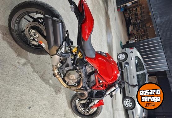 Motos - Ducati Monster 821 2017 Nafta  - En Venta