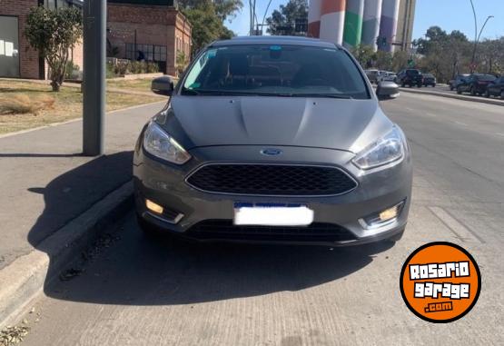 Autos - Ford FOCUS SE PLUS POWER 2016 Nafta 121000Km - En Venta