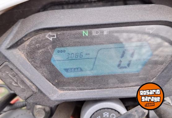 Motos - Corven TXR 2021 Nafta 3000Km - En Venta