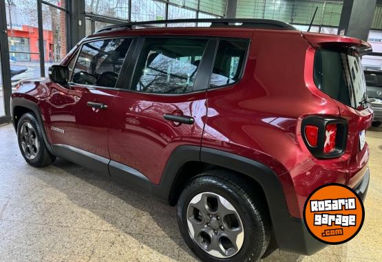 Camionetas - Jeep Renegade 2017 Nafta 74000Km - En Venta