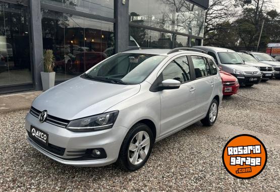 Autos - Volkswagen SURAN 1.6 TRENDLINE 2017 Nafta  - En Venta