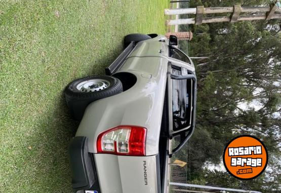 Camionetas - Ford Ranger cabina simple 2018 Diesel 114000Km - En Venta