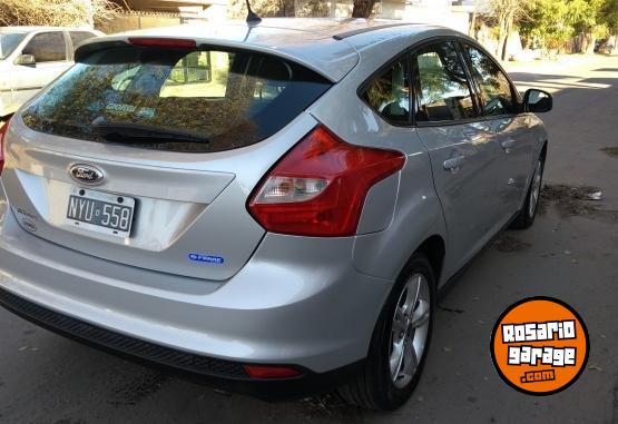 Autos - Ford FOCUS 2014 GNC 120000Km - En Venta