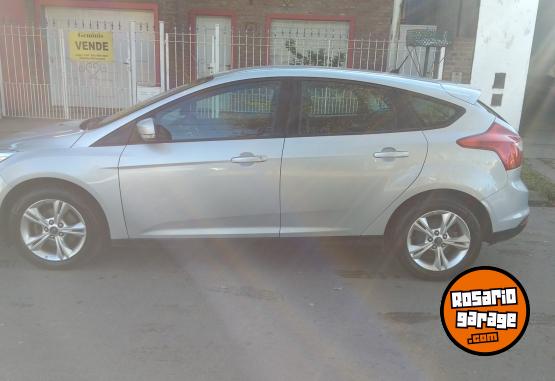 Autos - Ford FOCUS 2014 GNC 120000Km - En Venta