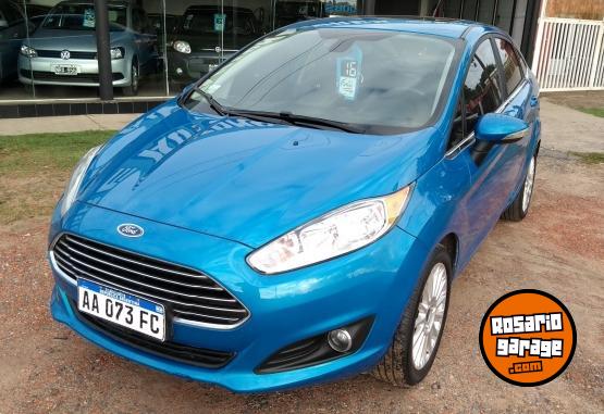 Autos - Ford FIESTA TITANIUM 2016 Nafta 102000Km - En Venta