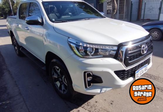 Camionetas - Toyota HILUX SRX 4X4 AT 2020 Diesel 82000Km - En Venta