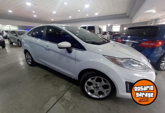 Autos - Ford FIESTA 4P KD TREND 2011 Nafta 122000Km - En Venta