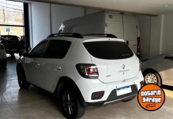 Autos - Renault Sandero Stepway RipCurl 2016 GNC 140000Km - En Venta