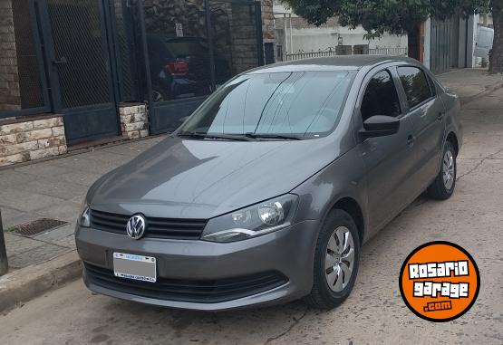 Autos - Volkswagen Voyage 2013 Nafta 125000Km - En Venta