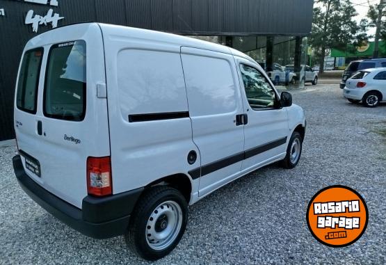 Utilitarios - Citroen BERLINGO DIESEL 1.6HDI 2024 Diesel 0Km - En Venta