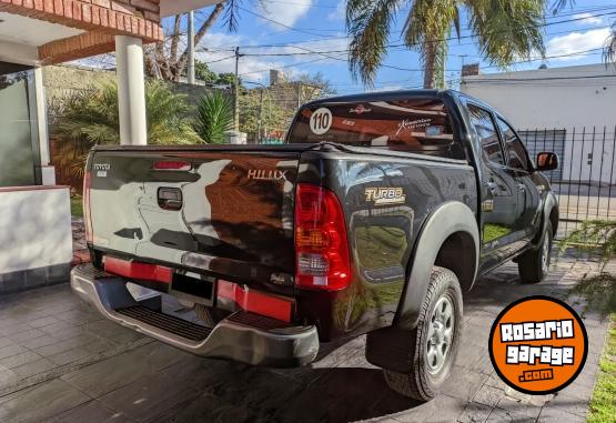 Camionetas - Toyota Hilux - 2008 -DX Pack-4x2 2008 Diesel 205000Km - En Venta