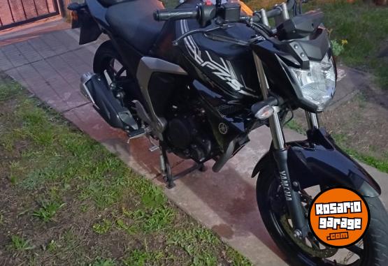 Motos - Yamaha Fz fi 150 2022 Nafta 22500Km - En Venta