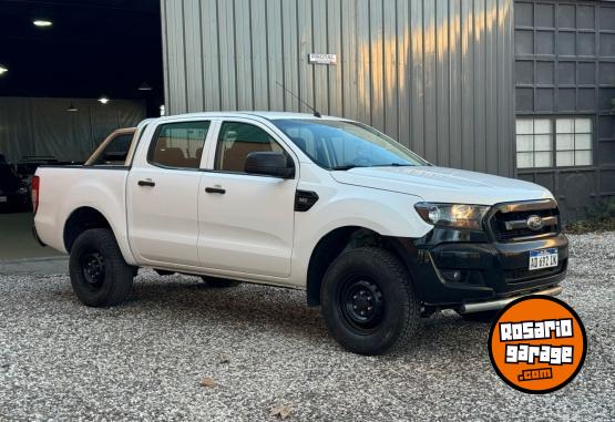 Camionetas - Ford RANGER D/C XL PLUS 4X2 2019 Diesel 150000Km - En Venta