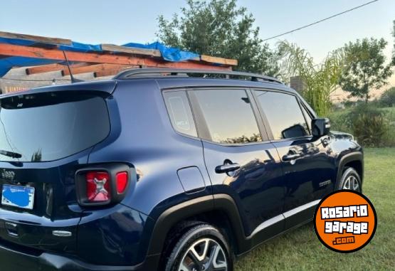 Camionetas - Jeep RENEGADE 2021 Nafta 52000Km - En Venta