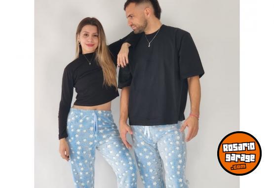 Indumentaria - Pijama polar unisex - En Venta