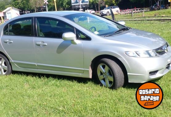 Autos - Honda CIVIC 2010 Nafta 140000Km - En Venta